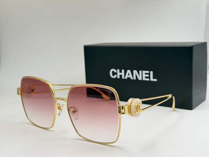 Picture of Chanel Sunglasses _SKUfw79278807fw